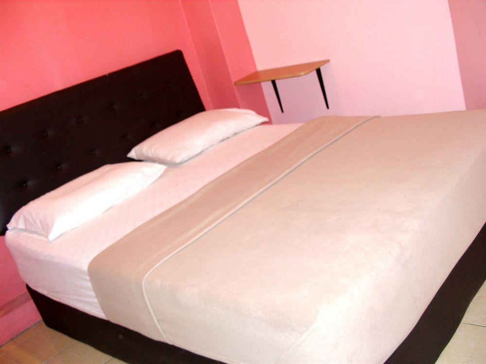 Hotel Pudu 88 @ China Town Kuala Lumpur Bagian luar foto
